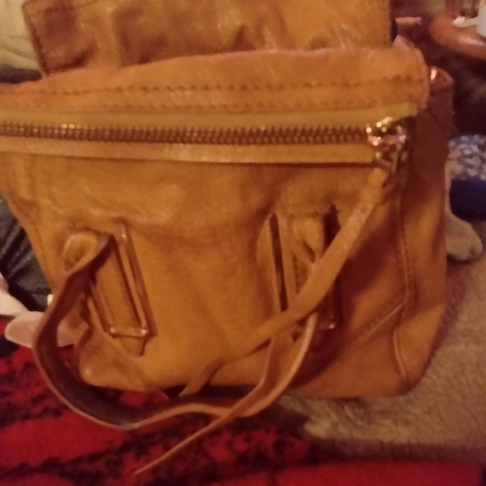 Botkier - Picture 3 of 4